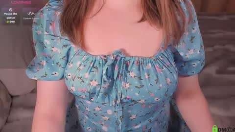 Snapshot of miranadevl chatting on March 2026 06:21:01 PM Kira online show from March 2026 06:21:01 PM