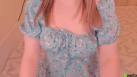 Kira online show from May 2026 07:52:01 PM
