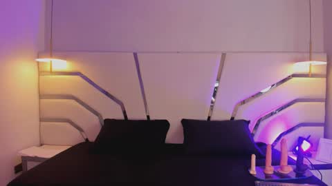 Miranda  online show from October 2025 04:40:02 PM