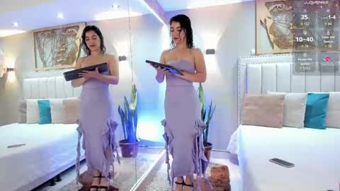 Snapshot of miranda_doll_ chatting on September 2025 12:06:01 PM online show from September 2025 12:06:01 PM