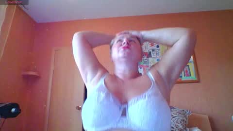 Snapshot of miranda_robinson chatting on October 2025 06:42:02 AM Miranda online show from October 2025 06:42:02 AM