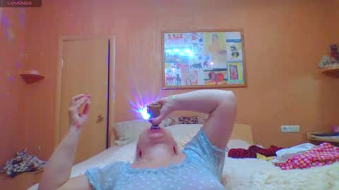 Snapshot of miranda_robinson chatting on November 2025 10:45:02 AM Miranda online show from November 2025 10:45:02 AM