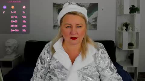 Snapshot of miranda_robinson chatting on December 2025 04:36:01 PM Miranda online show from December 2025 04:36:01 PM