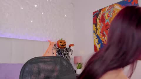 Snapshot of mirandaa_rogers chatting on November 2025 02:41:01 PM Miranda Rogers online show from November 2025 02:41:01 PM