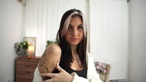 Snapshot of mirandabettman chatting on October 2025 08:14:02 AM My name is Adele online show from October 2025 08:14:02 AM