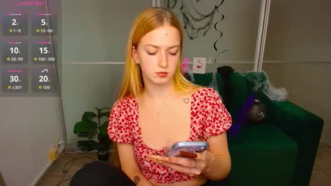 MirandaMayers online show from November 2025 01:22:01 PM