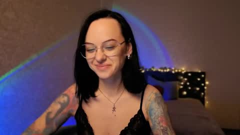 MiraSkyy online show from May 2026 07:31:01 PM