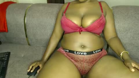 Snapshot of mireypeace chatting on March 2026 09:40:02 PM mireypeace online show from March 2026 09:40:02 PM