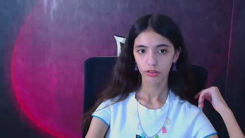 Snapshot of miri_miss chatting on December 2024 01:32:02 PM Miri online show from December 2024 01:32:02 PM
