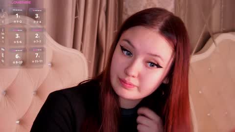 Snapshot of miriamwhite chatting on December 2024 04:09:01 AM Miriam WhiteF online show from December 2024 04:09:01 AM