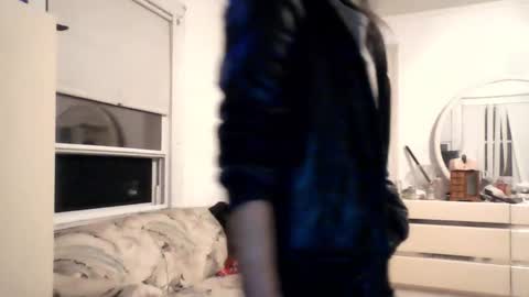 miseric online show from March 2025 02:06:02 AM