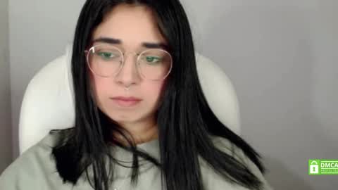 Snapshot of misha__sweet__27 chatting on October 2025 04:45:02 AM misha online show from October 2025 04:45:02 AM