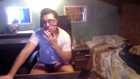 Snapshot of mishiman92 chatting on November 2025 05:35:02 PM Mishiman online show from November 2025 05:35:02 PM