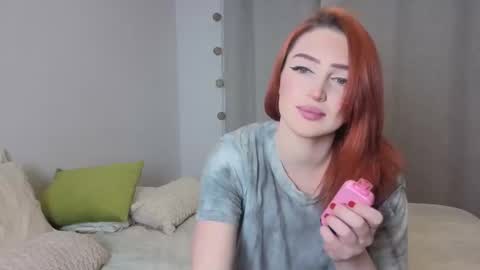 Elora online show from May 2026 10:04:02 PM