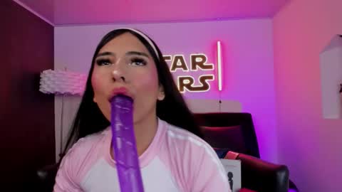 Snapshot of miss___allison chatting on February 2026 11:06:02 AM Allison online show from February 2026 11:06:02 AM