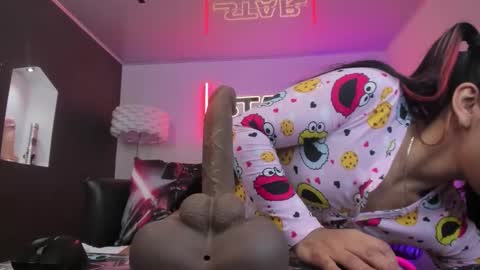 Snapshot of miss___allison chatting on February 2026 11:06:02 AM Allison online show from February 2026 11:06:02 AM