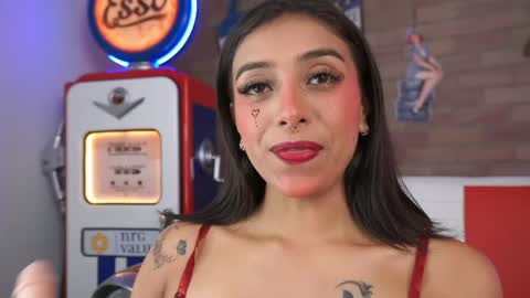 Snapshot of miss___sabrina chatting on April 2026 05:58:02 PM Sabrina online show from April 2026 05:58:02 PM