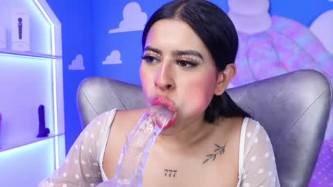 Snapshot of miss__anya chatting on January 2025 05:21:01 PM Anya online show from January 2025 05:21:01 PM