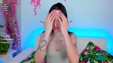 Snapshot of miss__linn chatting on March 2026 12:55:01 PM Linn online show from March 2026 12:55:01 PM