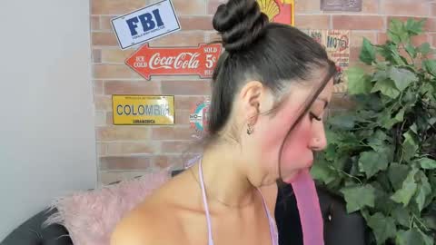 Snapshot of miss__luxury chatting on September 2025 11:10:02 AM Luxury online show from September 2025 11:10:02 AM
