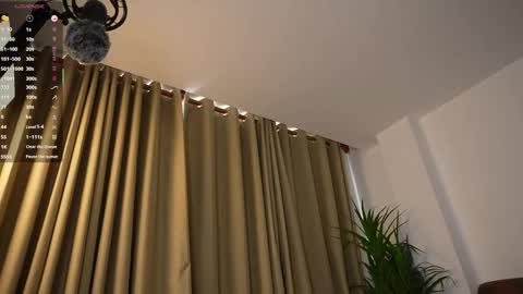 Snapshot of miss_airi chatting on December 2025 03:17:02 PM miss airi online show from December 2025 03:17:02 PM