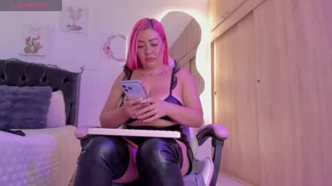 Snapshot of miss_amarantha1 chatting on July 2026 12:18:02 PM A M A R A N T H A online show from July 2026 12:18:02 PM