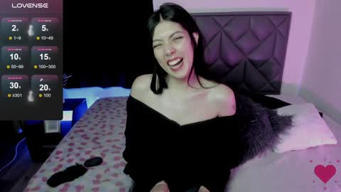 Snapshot of miss_auroraa chatting on January 2025 01:07:02 AM Aurora online show from January 2025 01:07:02 AM