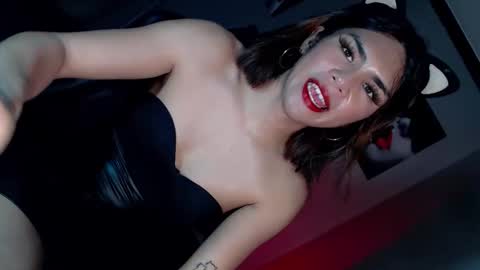 miss_bella69 online show from May 2026 04:51:01 AM