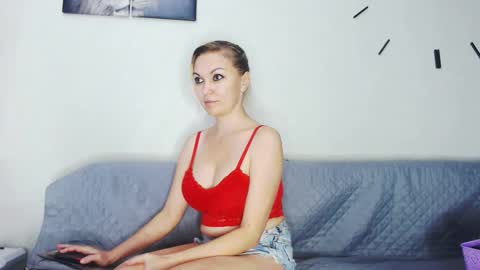 miss_blonde1 online show from May 2026 06:54:01 AM