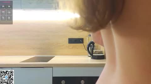 Sandy online show from October 2025 12:33:02 AM