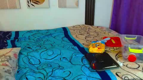 Merie online show from February 2026 11:49:02 PM