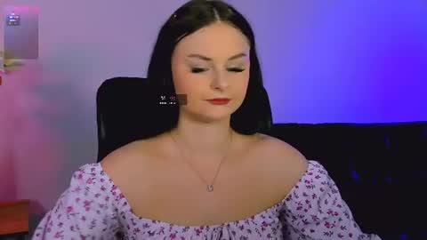 Snapshot of miss_courtney chatting on June 2026 08:16:02 AM miss_courtney online show from June 2026 08:16:02 AM