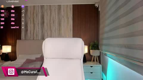 CANDELA CASTRO  online show from April 2026 12:44:02 PM