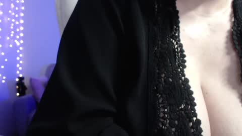 liza online show from February 2025 04:19:02 PM