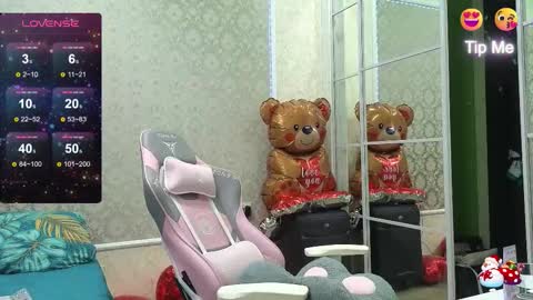 Snapshot of miss_divora chatting on February 2026 11:39:01 AM miss_divora online show from February 2026 11:39:01 AM