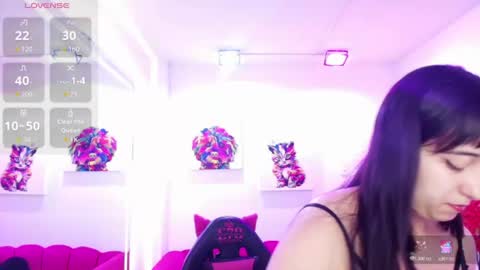 Melanie online show from June 2026 12:37:01 PM