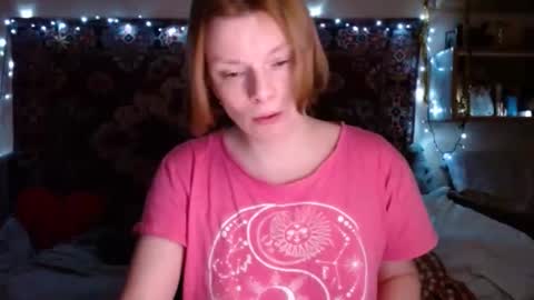 Snapshot of miss_elistia_ chatting on January 2025 03:27:01 PM Elis online show from January 2025 03:27:01 PM
