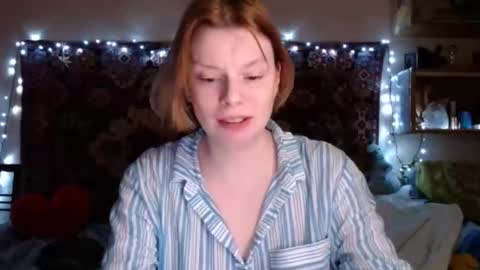 Snapshot of miss_elistia_ chatting on February 2025 07:42:01 PM Elis online show from February 2025 07:42:01 PM