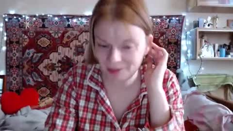 Snapshot of miss_elistia_ chatting on March 2025 10:56:02 AM Elis online show from March 2025 10:56:02 AM