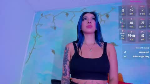 miss_evans_ online show from November 2025 07:22:02 AM