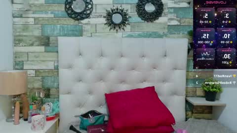 miss_evans_ online show from April 2026 05:52:02 PM