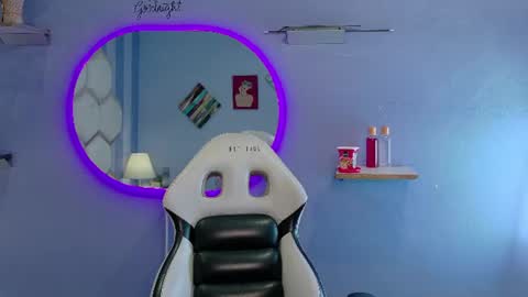 miss_evans_ online show from June 2026 09:13:01 PM