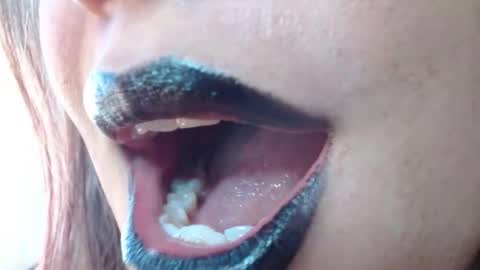 Snapshot of miss_evoleth2 chatting on December 2025 07:53:02 PM Miss Evoleth online show from December 2025 07:53:02 PM