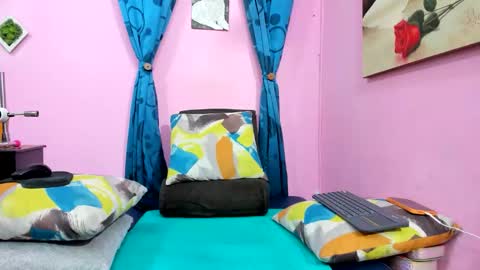 Snapshot of miss_flora chatting on March 2026 10:02:02 PM Monica Patricia online show from March 2026 10:02:02 PM