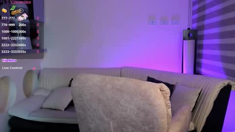 insta    online show from October 2025 01:17:02 AM