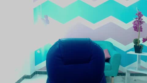 Snapshot of miss_honey1 chatting on February 2025 05:36:01 AM miss_honey1 online show from February 2025 05:36:01 AM