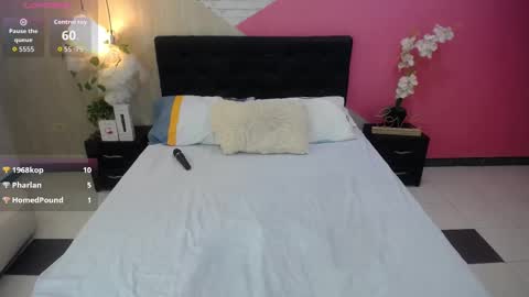 miss_honey1 online show from September 2025 11:41:02 PM