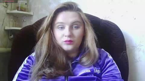 Snapshot of miss_iriss chatting on May 2026 10:35:01 AM Miss Iriss online show from May 2026 10:35:01 AM