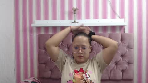 miss_kattya_ online show from May 2026 03:30:02 PM