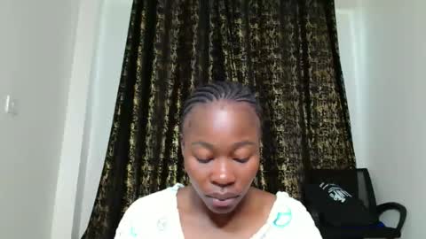 Miss Kiarrafit online show from May 2026 08:21:01 AM